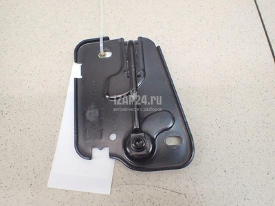 8V0823185C Ответная часть замка капота VAG A3 [8V] (2013 - 2020)