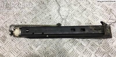 7D0011031 Домкрат Volkswagen Transporter 4 2002