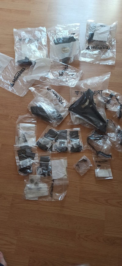 00000001 triumph street triple 675 крепление заполнение