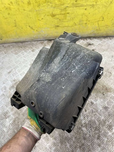 06c133835f Корпус воздушного фильтра Audi A6 C5 (S6,RS6) 2003