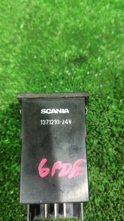 1371210 Кнопка освещения панели приборов Scania 4-Series 2004