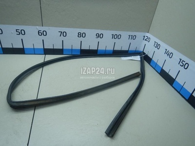 BP4K59605B Уплотнитель стекла двери Mazda Mazda 3 (BK) (2002 - 2009)