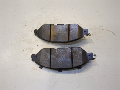 D10603JA0A Колодки тормозные Nissan Pathfinder 2012-2017 2015