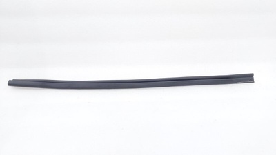 808391LA2A Уплотнитель двери Infiniti QX80 Z62 2013