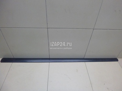7573102904 Молдинг передней правой двери Toyota Corolla E12 (2001 - 2007)