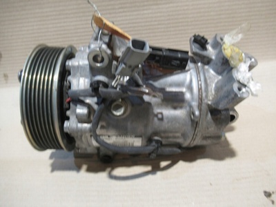 926003358R компрессор кондиционера renault captur clio iv
