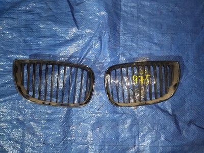 51137077129 решетка радиатора BMW 1-Series E87 , 51137077130