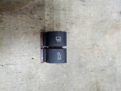 3C0959903 Кнопка открывания багажника VW Passat (B6) 2005-2010