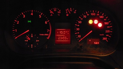 8L0919880E спидометр часы fis audi a3 8l benz 1.8t