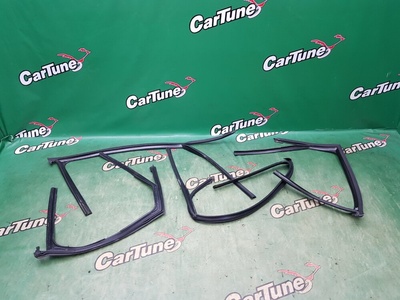 8R0837439G Уплотнители стекол AUDI Q5 8R 2011 , 8R0837440G, 8R0839439G, 8R0839440G