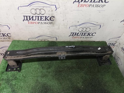 5N0807109C усилитель переднего бампера VW Tiguan 2007-2011 2010
