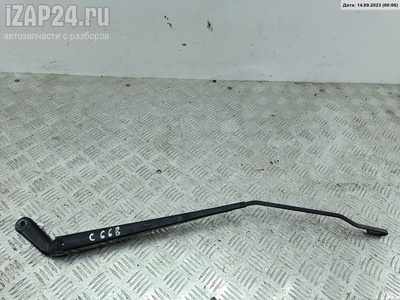 33493 Щеткодержатель (поводок стеклоочистителя) передний R Peugeot 206 2004