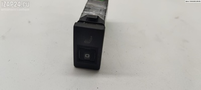 8D0963563 Кнопка обогрева сидений Audi A4 B5 (1994-2001) 1995