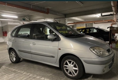 Renault scenic 2002 , автомат