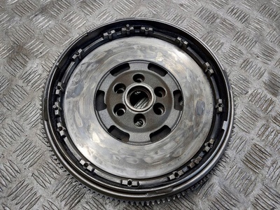 028105264B колесо двухмассовый sharan mk1 1.9 tdi 90 л.с.