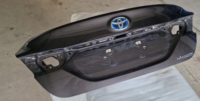 6440133760 toyota camry viii крышка багажника задняя задняя 17 - 22 цвет 4x7