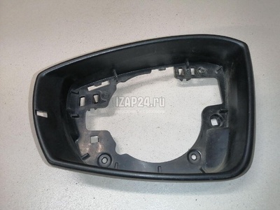6R0857601B9B9 Рамка зеркала левого VAG Polo (HB) (2009 - 2017)