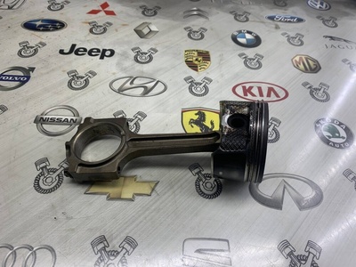 L3Y711010 Поршень с шатуном Mazda 6 GG 2005 L3Y7-11-010