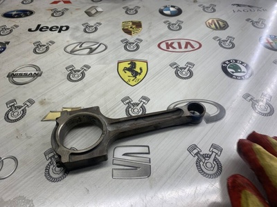 L3Y711010 Шатун Mazda 6 GG 2005 L3Y7-11-010