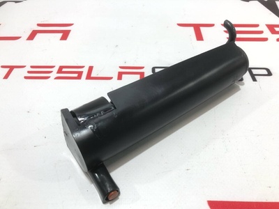 104758100D Прочая запчасть Tesla Model X 2019 1047581-00-D,1035372-00-D
