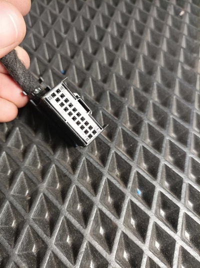 8E0972420C разъем VW