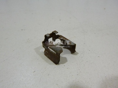 175715L30A Кронштейн форсунки Nissan QX56 (JA60) (2004 - 2009)