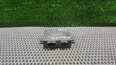 4B0919283 Блок управления парктрониками Audi A6 C5 (S6,RS6) 1999