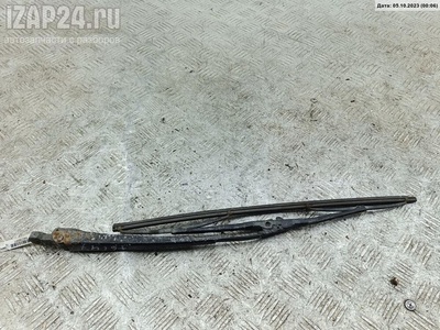 2038201544 Щеткодержатель (поводок стеклоочистителя) задний Mercedes W203 (C) 2003