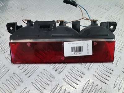 05288748AC Фонарь дополнительный тормозной (стоп-сигнал) Chrysler PT_Cruiser (2000-2010) 2004 ,05288749AA