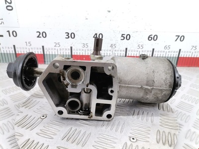045115389C Корпус масляного фильтра Volkswagen Polo 4 (2001-2009) 2004 ,045115389H