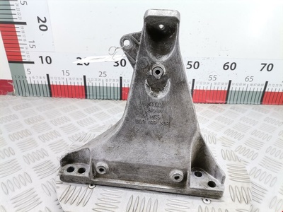 8D0199308L Кронштейн (крепление) двигателя (лапа крепления) Audi A4 B5 (1994-2001) 1998 ,058145521C