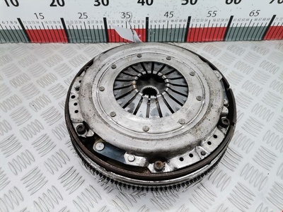038105266K Маховик (демпфер сцепления) Volkswagen Passat 5 GP (2000-2005) 2002 ,