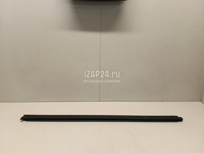5N08374795AP Уплотнитель (внутри) VAG Tiguan (2007 - 2011)
