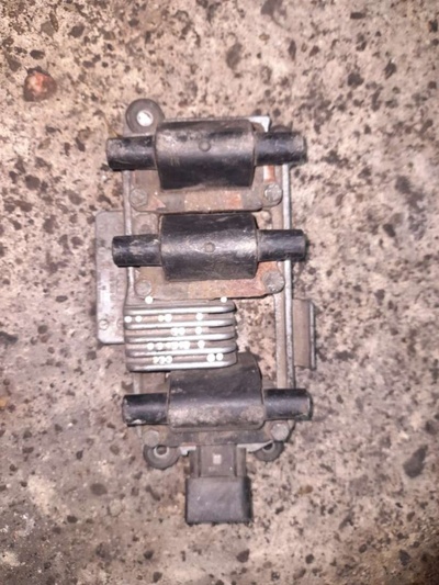 078905104 Катушка зажигания Audi A6 C5 (S6,RS6) 1997