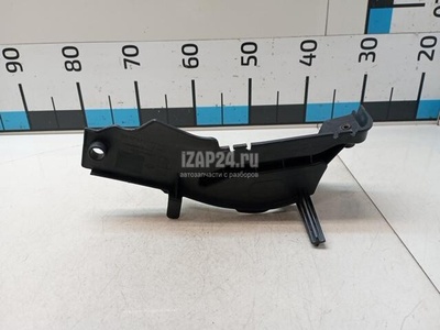 668620021R Крышка петли капота Renault Megane III (2009 - 2016)