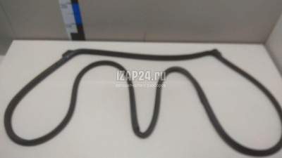 KB7W73760 Уплотнитель двери Mazda CX 5 2017