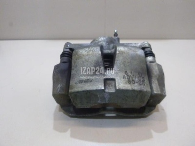 4775006320 Суппорт тормозной передний левый Toyota Camry V70 2017