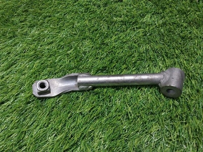 05L145535C кронштейн Audi A6 C8 2018