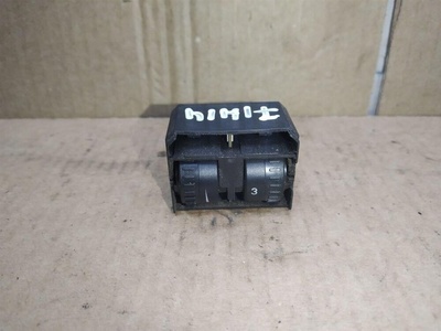 2K0941333A Кнопка корректора фар Volkswagen Caddy 3 2007