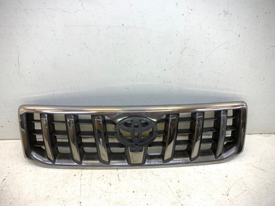 5310160946 Решетка радиатора Toyota Land Cruiser Prado 120 2002-2009