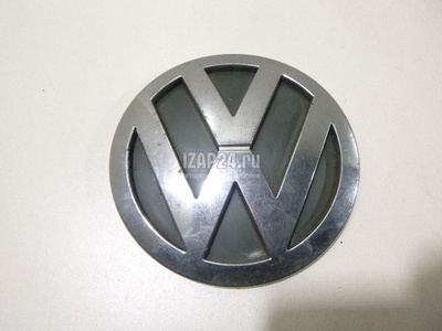 7L6853630 Эмблема на крышку багажника VAG Touareg (2002 - 2010)