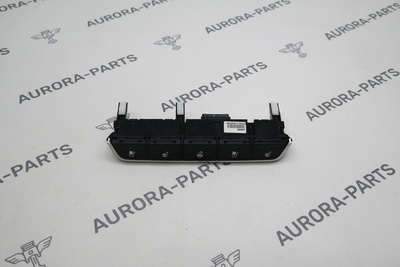 93300C5040WK Блок кнопок обогрева сидений передних пассажиров Kia Sorento 2014