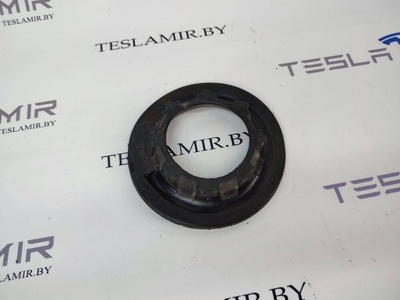 104447500 проставки под пружины Tesla Model 3 2020 1044475-00,811097