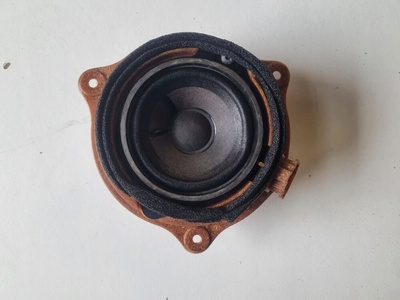 4F0035411A audi a6 c6 динамик дверь центральный bose