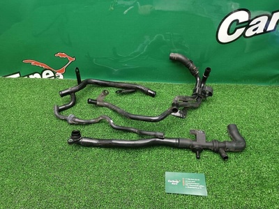 03C121070B Патрубки охлаждения AUDI A3 8P 2009 , 1K0121101CR