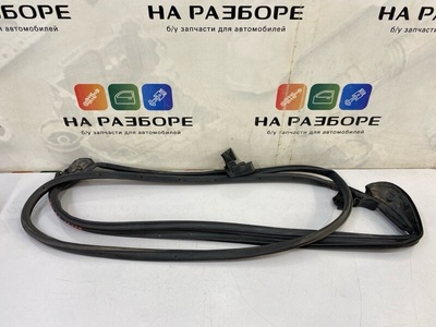 6787133120 уплотнительная резинка на дверь TOYOTA CAMRY XV70 2020 67871-33120