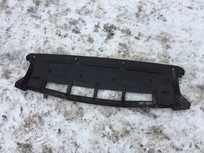 8R0807233B audi q5 8r крышка плита под бампер