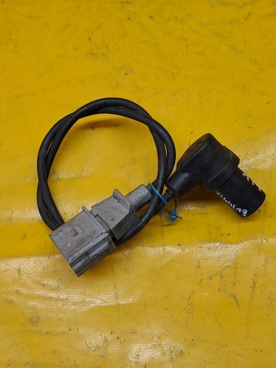 077905381F датчик вала audi a6 c6 4 , 2 v8 04 - 08r