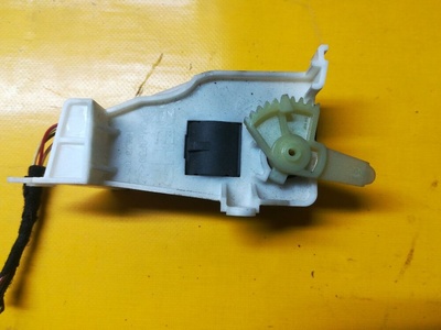 K9749005 Моторчик заслонки печки Mercedes C W204 2010 , H9628005
