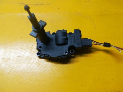 K9749005 Моторчик заслонки печки Audi A4 B8/8K (2007-2011) 2009 , H9628005